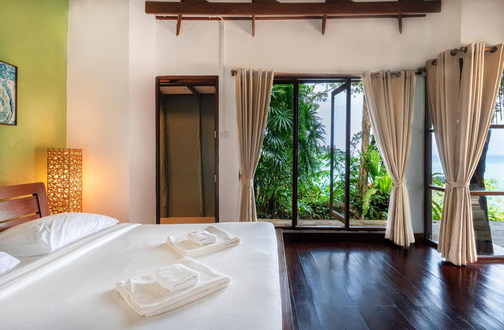 Captain Hook Resort @Koh Kood Ko Kut Экстерьер фото