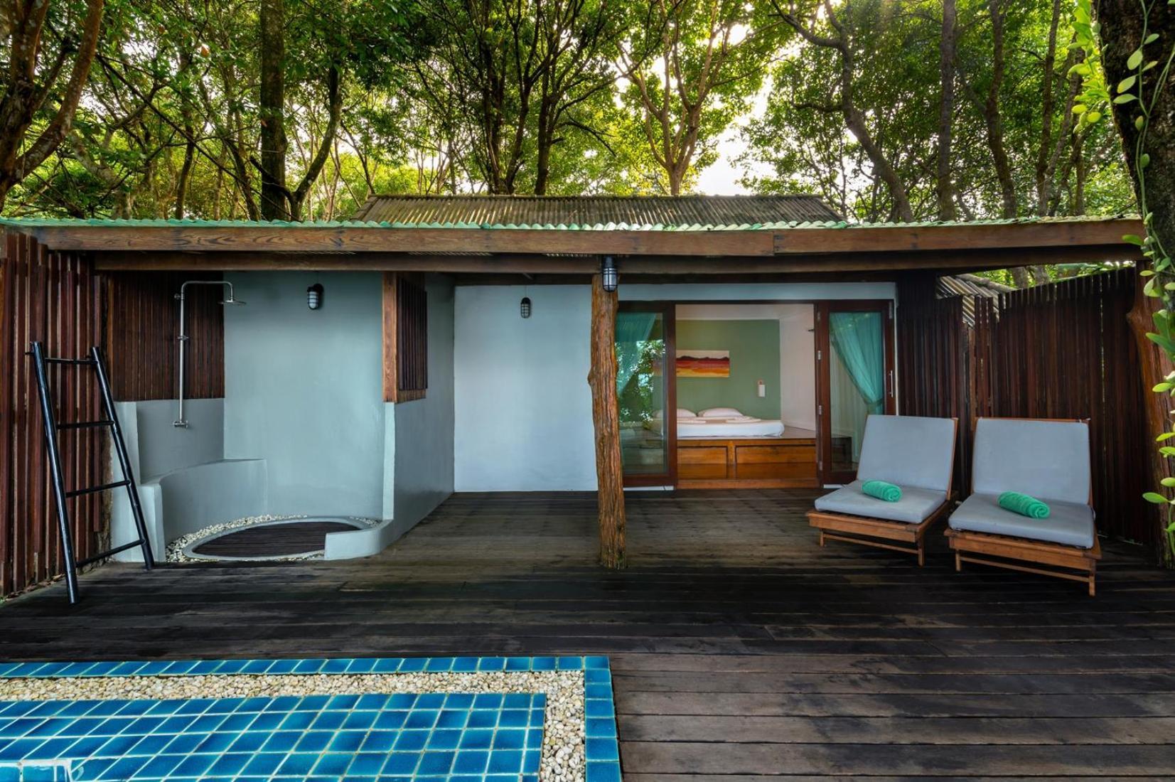 Captain Hook Resort @Koh Kood Ko Kut Экстерьер фото