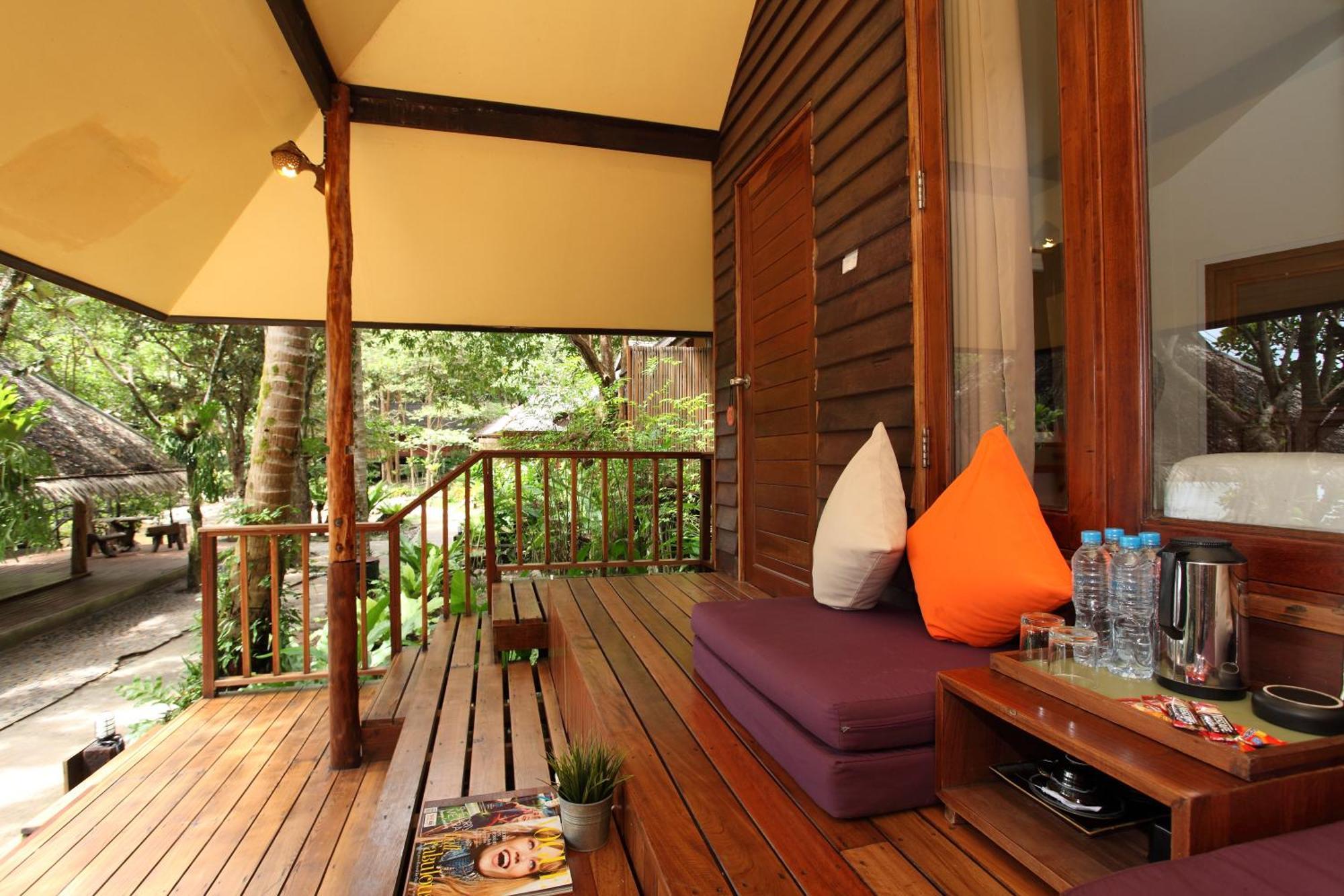 Captain Hook Resort @Koh Kood Ko Kut Экстерьер фото