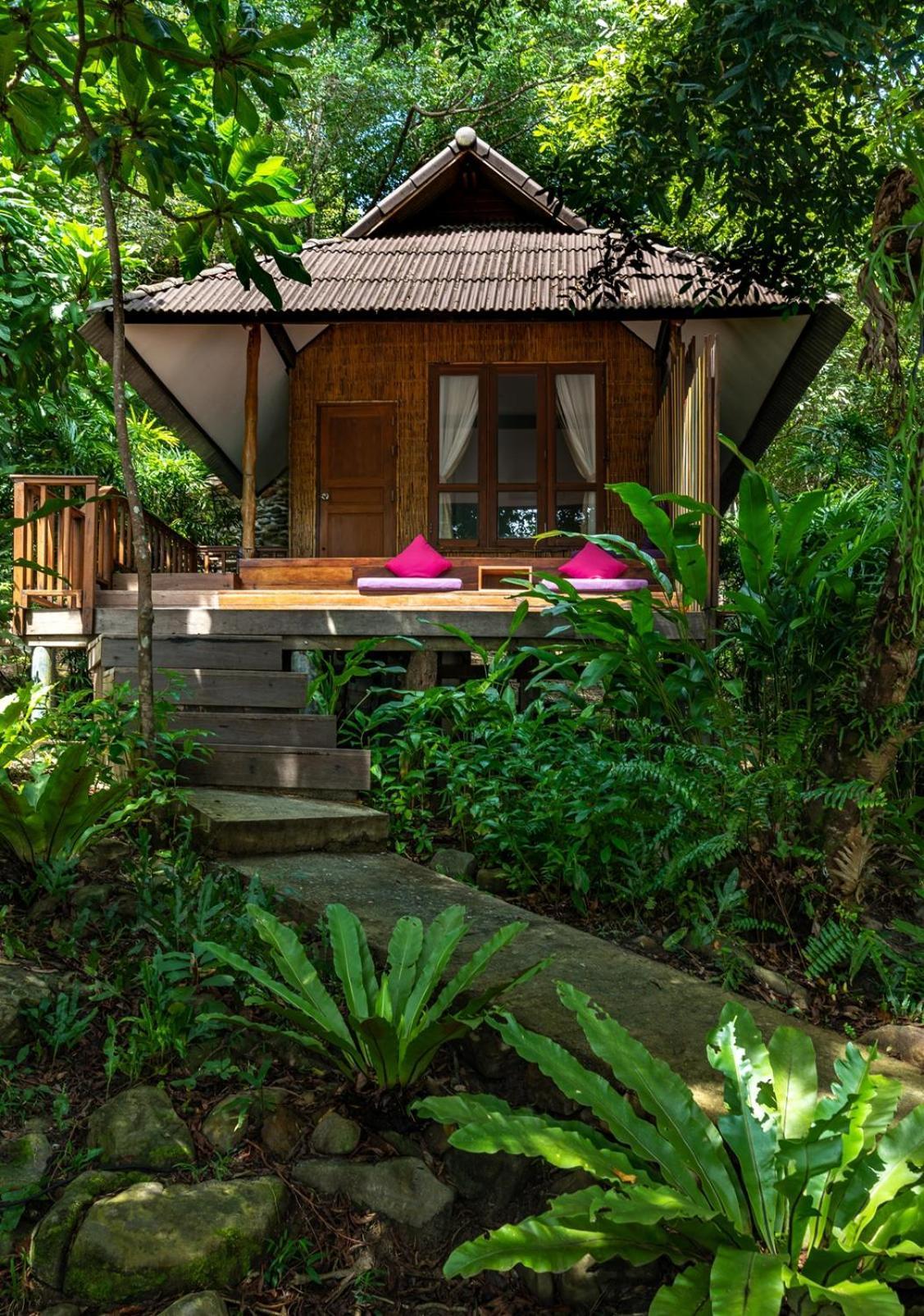 Captain Hook Resort @Koh Kood Ko Kut Экстерьер фото