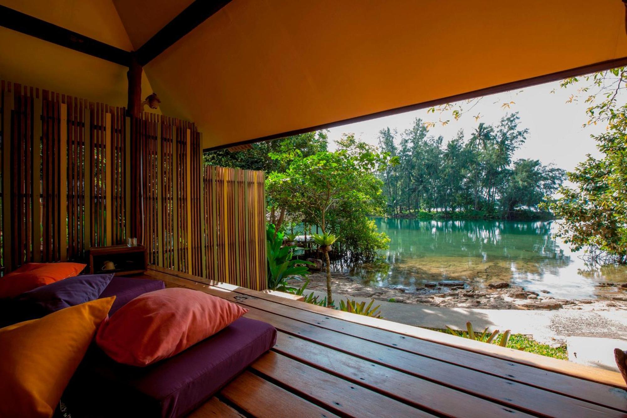 Captain Hook Resort @Koh Kood Ko Kut Экстерьер фото