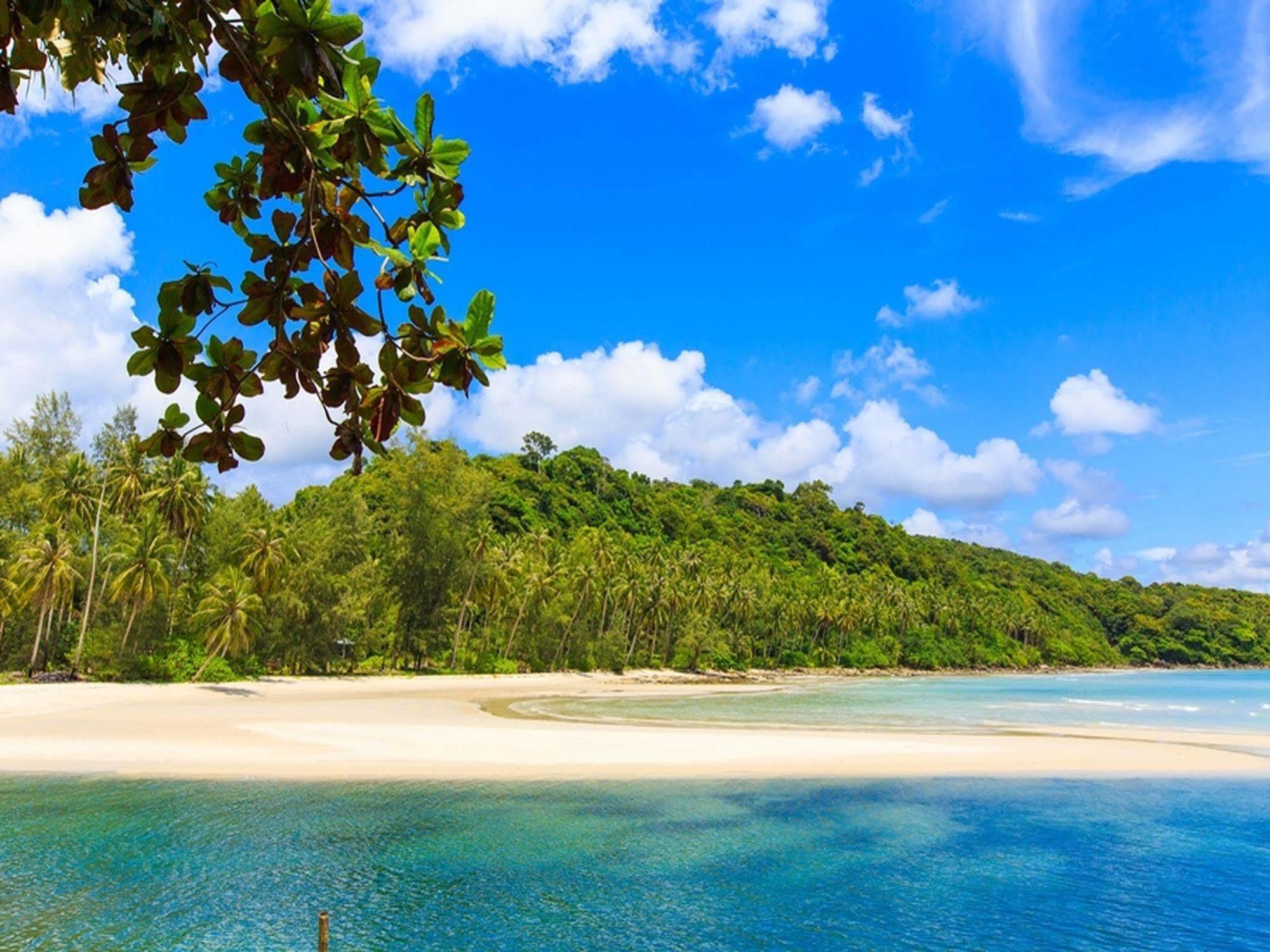 Captain Hook Resort @Koh Kood Ko Kut Экстерьер фото