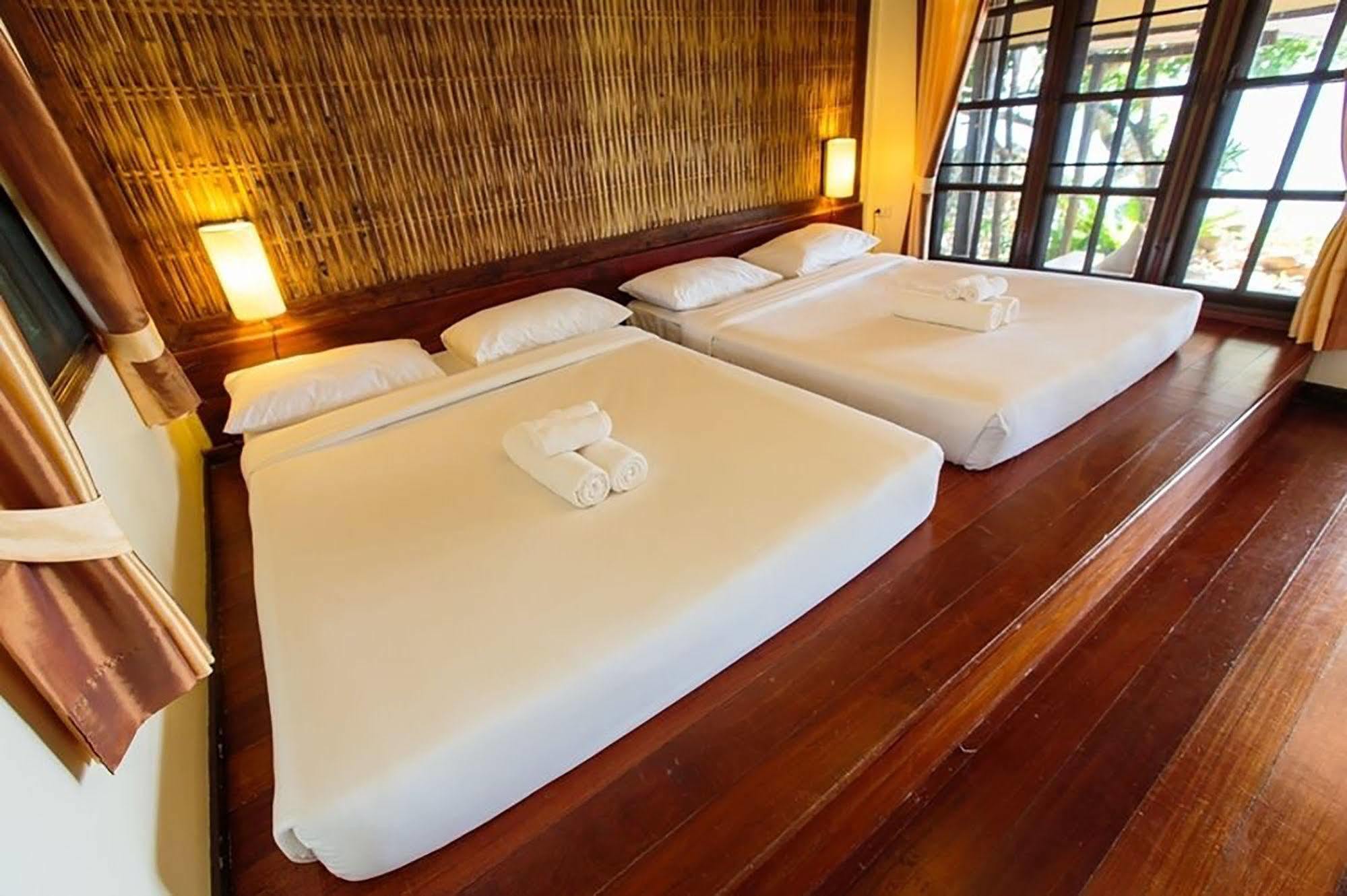 Captain Hook Resort @Koh Kood Ko Kut Экстерьер фото
